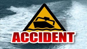 Boat crashes into Lake of the Ozarks home, injuring 8 people aboard