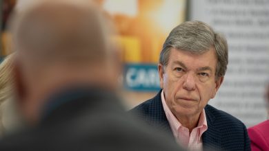 Photo of Blunt says the U.S. should push back against Russian hacking