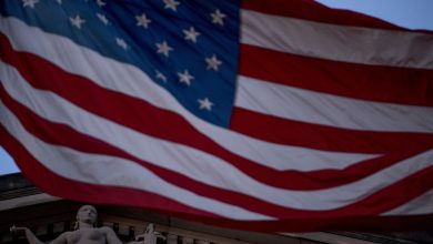 Photo of Governor Kelly directs flags be flown at half-staff for Peace Officers Memorial Day