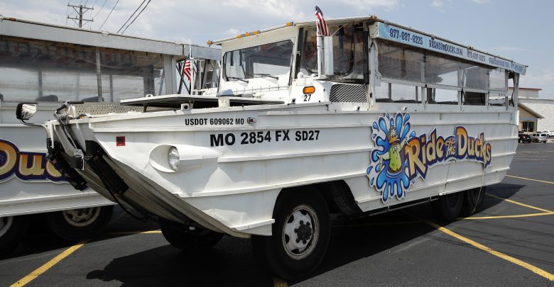Missouri boat accident duck boats