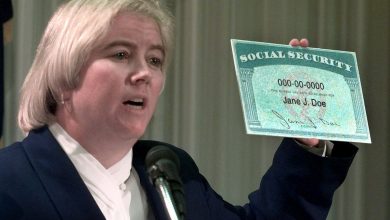 Photo of Supreme Court rules states can prosecute immigrants who use fake IDs