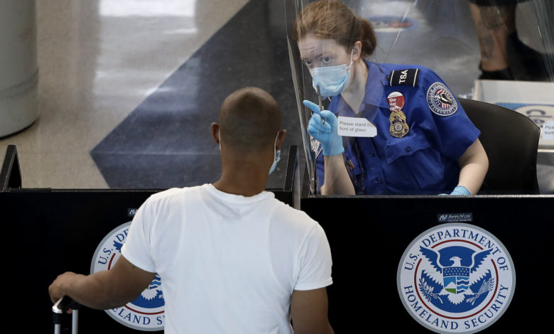 Virus outbreak illinois air travel