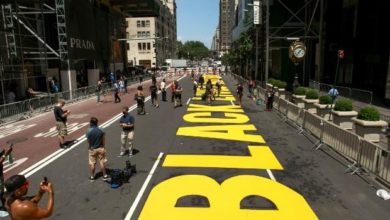 Photo of Murals showing attempted lynching, other scenes to come down