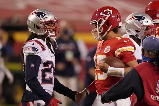 Stephon gilmore, patrick mahomes