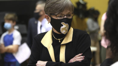 Photo of Kansas Governor has ‘absolutely no apologies’ for COVID school shut downs