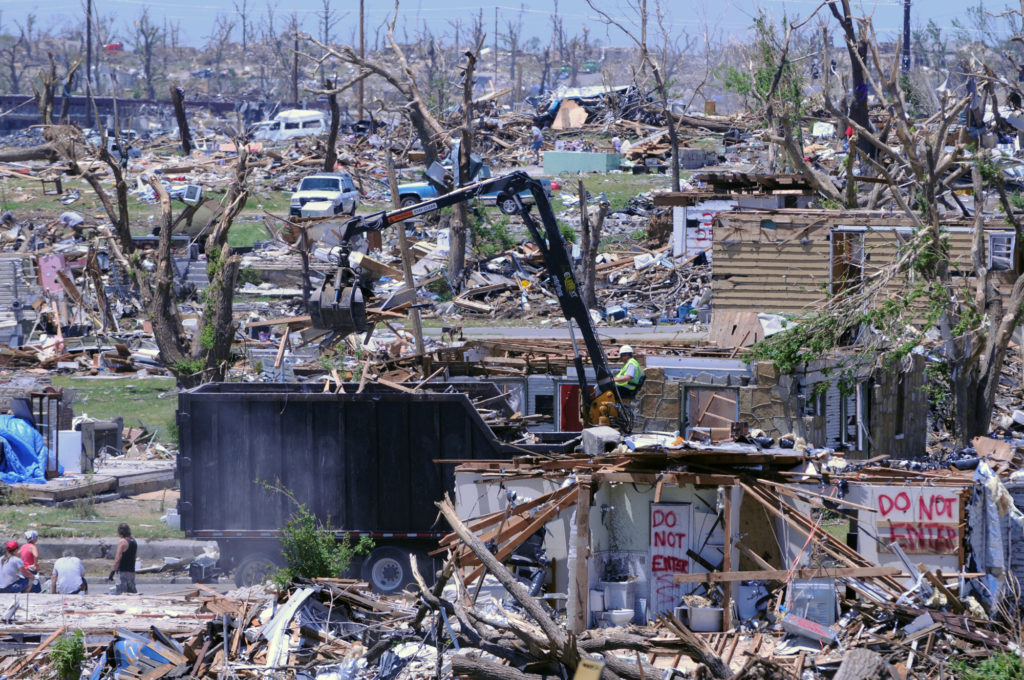 Joplin tornado cleanup