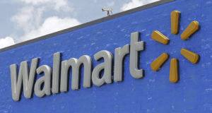 US Walmart workers to get pay raises next month