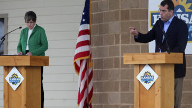 Photo of Polls show the Kansas gubernatorial race is already tighter than expected