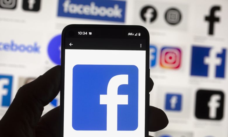 Facebook campaign ads social media app application internet