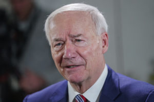 Arkansas Governor Asa Hutchinson makes visit to Iowa