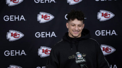 Photo of Chiefs survive Bengals, get 2 weeks to heal for Super Bowl