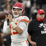 Chiefs raiders football