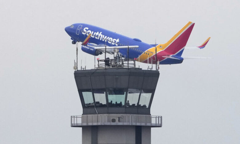 Airline plane air port southwest
