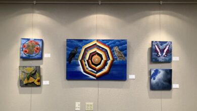 Photo of Art exhibit at the Neosho Chamber of Commerce