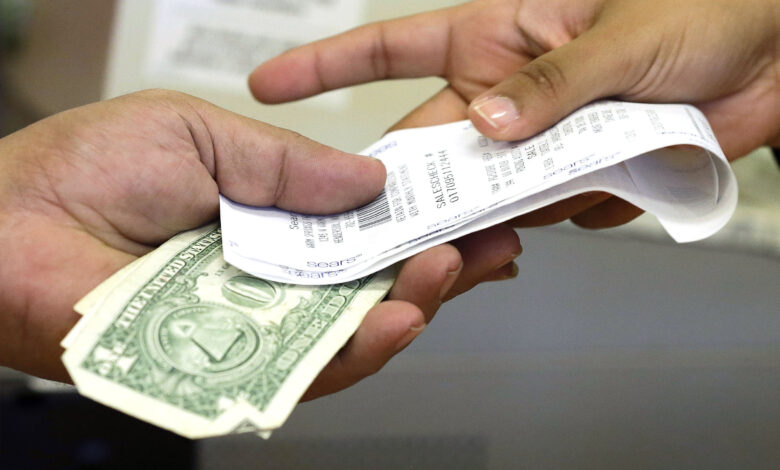 Consumer spending receipt