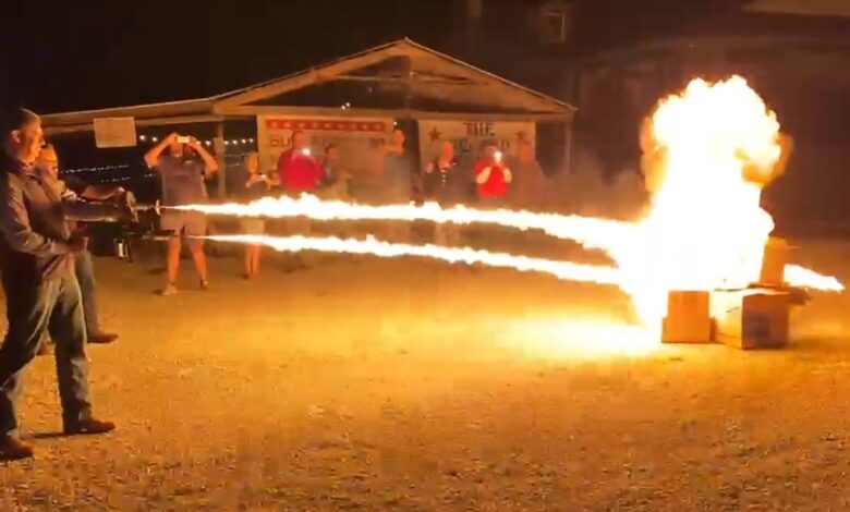 Eigel flamethrower