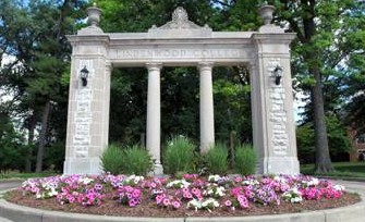 Photo of Lindenwood University lays off employees, plans to cut positions
