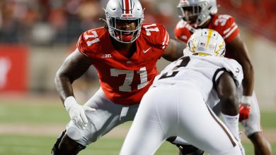 Photo of Chiefs use final pick in first round of NFL draft on Ohio State offensive tackle Josh Simmons